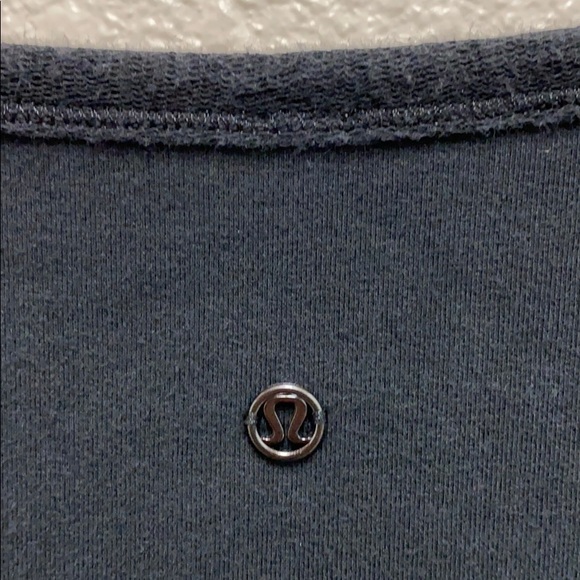 Lululemon Long Sleeve Pullover Large - Picture 2 of 4